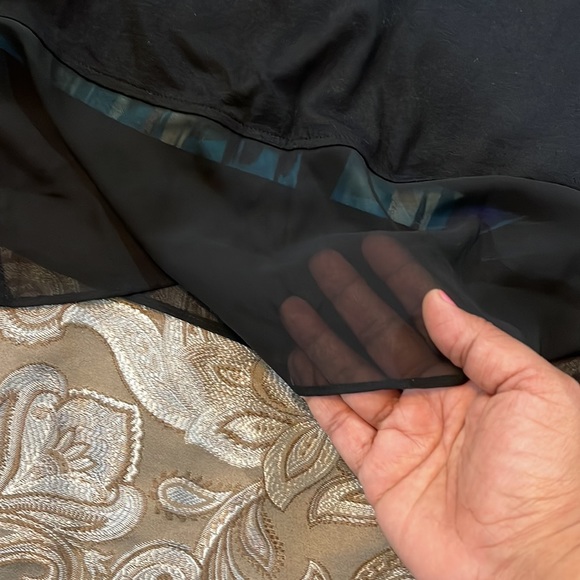 Lane Bryant 3/4 sleeve, front bod: teal, black purple back body: black knit - Picture 6 of 8